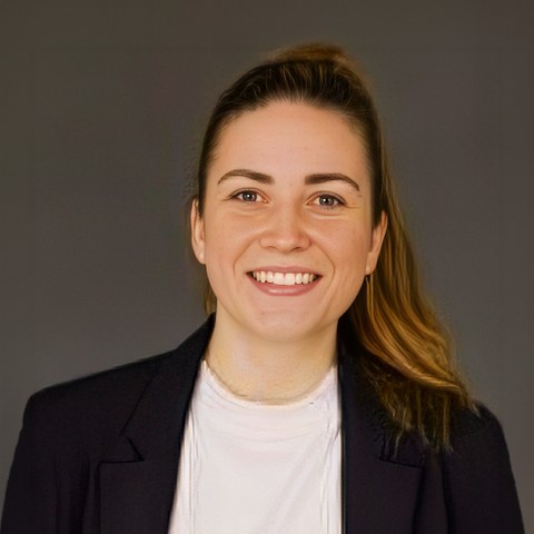 Stephanie Funke